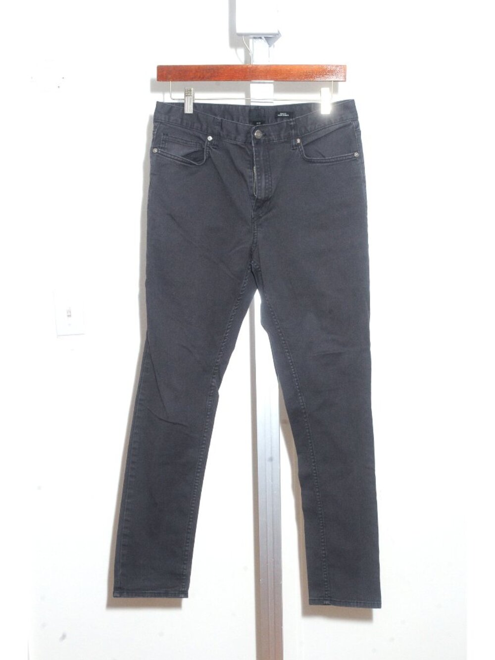 Women's H&M Slim Fit Skinny Jeans 30x30 Black Dark Wash Stretch Denim Pants